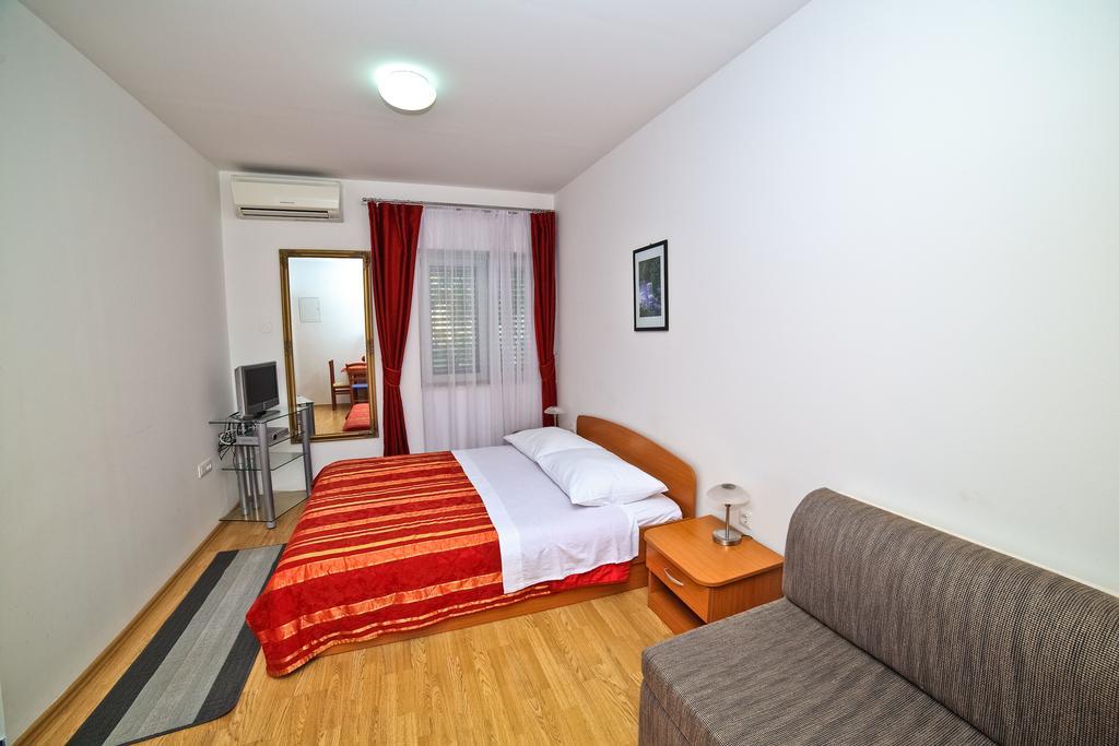 Apartments Bozikovic ポドストラナ 部屋 写真